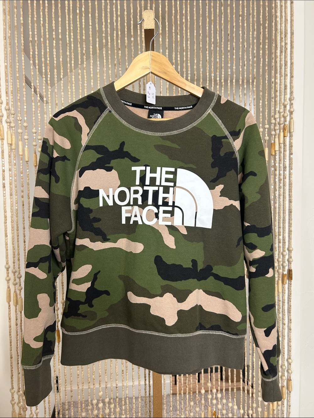 The North Face Camouflage Crewneck Size M